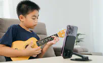 Minecraft in Education: How Elementary School Children Are Learning via Play