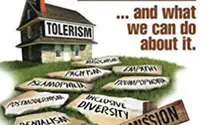 Deferring to Islam is submission