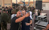 המפגש של יאיר נתניהו עם לוחמי המילואים: "אתם המשפחה שלנו - אתם לא לבד"