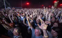 Croatian singer leads pro-Nazi salute at concert, draws criticism