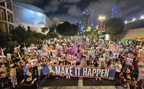 Demonstration near US Embassy: 'This is the time'