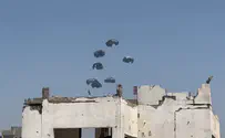 شاهد: إنزال جوي للمساعدات في غزة من الأردن والإمارات