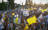Hostages' families demonstrate against Gaza takeover