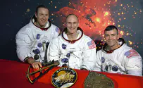 Astronaut James Lovell, Apollo 13 commander, dies at 97