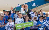 Watch: 225 new immigrants land in Israel