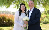 צילום: נתנאל תבל Раввин Лео Ди соединился узами брака с Ализой Теплицки
