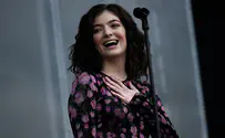 Reuters New Zealand singer Lorde joins boycott, pulls music from Israel