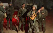 החיילים יצאו מעזה בשירת "עוד יבוא שלום"