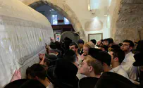 קרוב ל-100 אלף איש פקדו את קבר רחל בהילולה המונית מרגשת