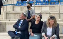 צילום: ללא קרדיט Watch: Hebrew U ceremony interrupted by protester, one arrested