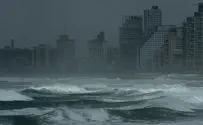 Erik Marmor/Flash90 Storm Byron nearing Israeli shores