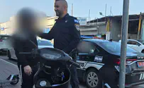 צילום: דוברות המשטרה בני ברק: נלכד עם סמים וקטנוע גנוב