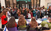 Largest Israel fair draws 600 students exploring aliyah