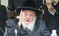 Lelov Rebbe collapses and passes away in Mikveh