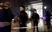 REUTERS/Benoit Tessier Knife-wielding attacker shot by police in Paris