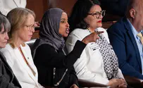Reuters / Nathan Posner / Anadolu Trump slams Omar and Tlaib for heckling during State of the Union