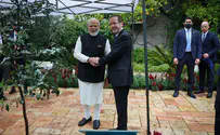 Oren Ben-Haakon President Herzog plants an oak tree with Indian PM Modi