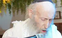 ברובע היהודי נפרדים מהרב פויכטונגר