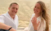 Tal Dee announces engagement - on day her mother was killed