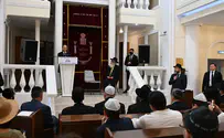 Herzog meets Jewish leaders in Kazakhstan synagogue