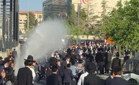Knesset bans chemicals in police water cannons