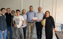 תלמידי הישיבה הפתיעו את הרב טוויל