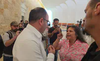 צילום: ערוץ 7 המשפחות השכולות זעמו על גיל לימון