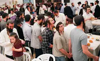 מאות חגגו בהילולה בישיבת עוד יוסף חי