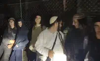 Right-wing activists chained themselves to the Syrian border
