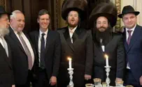 צילום: באדיבות המצלם מאות חגגו שבת סמוך לבית הלבן