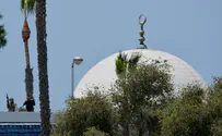 Three dead in mosque shooting, two teenage suspects found dead