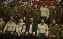 צילום: הרבנות הצבאית הרב איתן שנרב קיבל מצטיין רבצ"ר