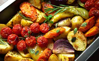 Mizina: istock Make a bracha before eating?