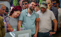 אהד יערי הובא למנוחות: "לב ענק של נתינה"