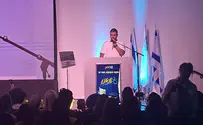 הווידוי המרגש של ישי ריבו על הבמה