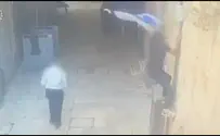 Police Spokesperson Suspect tears down Israeli flag near Little Western Wall
