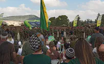 Golani families outraged over female singers at beret ceremony