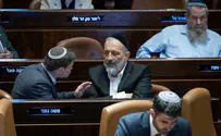 צילום: Yonatan Sindel/Flash90 סמוטריץ' מזנק, ש"ס נחלשת