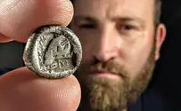 Монета возрастом около 2500 лет, привезенная с Кипра