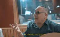 אלעד גבאי מגיש את "ידידי רועי"