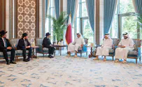 Iran, Qatar rabbis meet Emir in rare palace visit