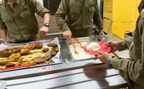 צילום: Olivier Fitoussi/Flash90 כ-30 חיילות חלו: "המטבחים מטונפים"