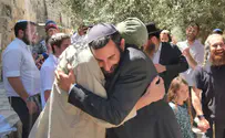 Temple Mount Tal Dardik returns to Temple Mount after release from detention