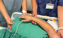 צילום: דוברוצ שני ילדים הוכשו מנחשים ופונו לבית החולים
