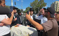 גיא הוכמן הטריל את מפגיני הפלג הירושלמי