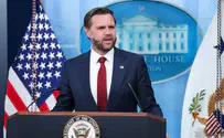 Kevin Dietsch/Getty Images JD Vance refuses to disavow Tucker Carlson
