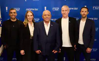 צילום: יהב טרודלר ההסכם נחתם: טרופר מצטרף לאיזנקוט