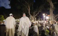 Courtesy of the photographer Watch: Thousands gather for Ne’ila prayers in heart of Tel Aviv