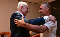 צילום: קובי גדעון, לע"מ Биньямин Нетаньяху в аэропорту им. Бен-Гуриона