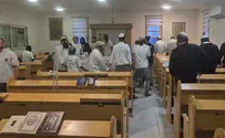 צפו: חוגגים את נס ההצלה של המטוס